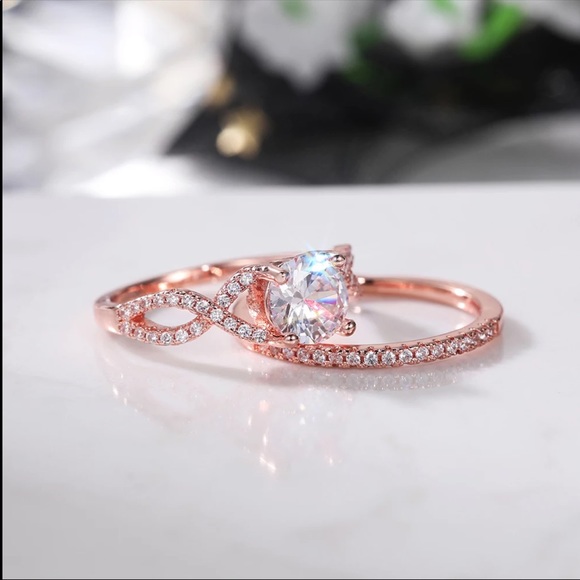 New Lovely 2 Pc Set Rose Gold Plated Diamond Ring - Picture 5 of 6